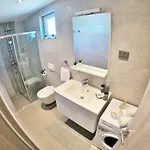 דירה Stela - Private Terrace & Parking