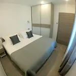 Stela - Private Terrace & Parking דירה *