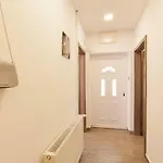 Stela - Private Terrace & Parking דירה *