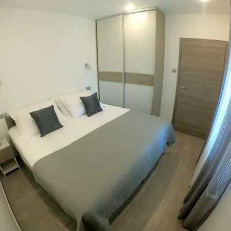 Stela - Private Terrace & Parking Lejlighed *